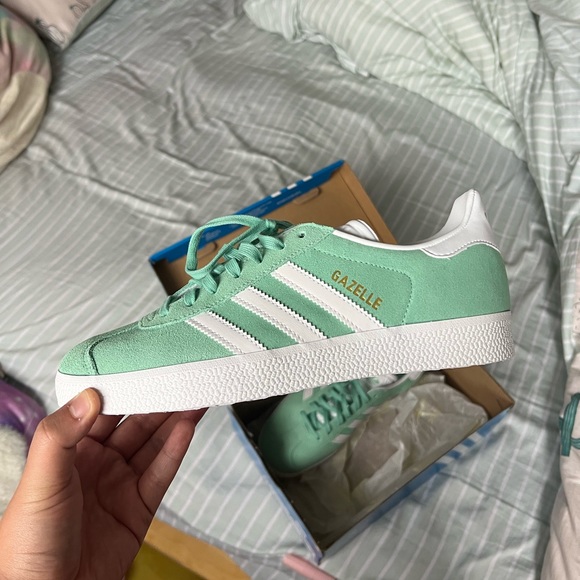 Adidas Gazelle Mint - Picture 2 of 6